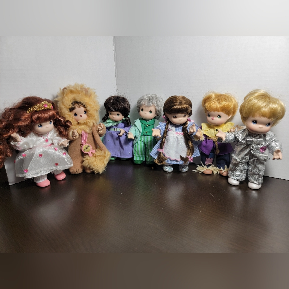 Wizard of Oz Precious Moments Dolls